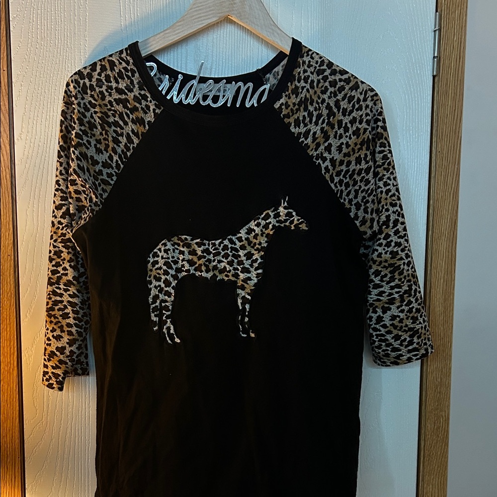 Leopard Print Horse Graphic Raglan Tee